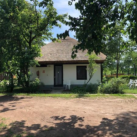 Patkos Motel Tiszafüred Eksteriør bilde
