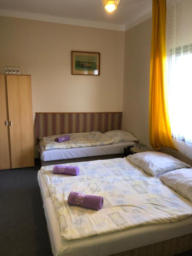 Patkos Motel Tiszafüred Eksteriør bilde