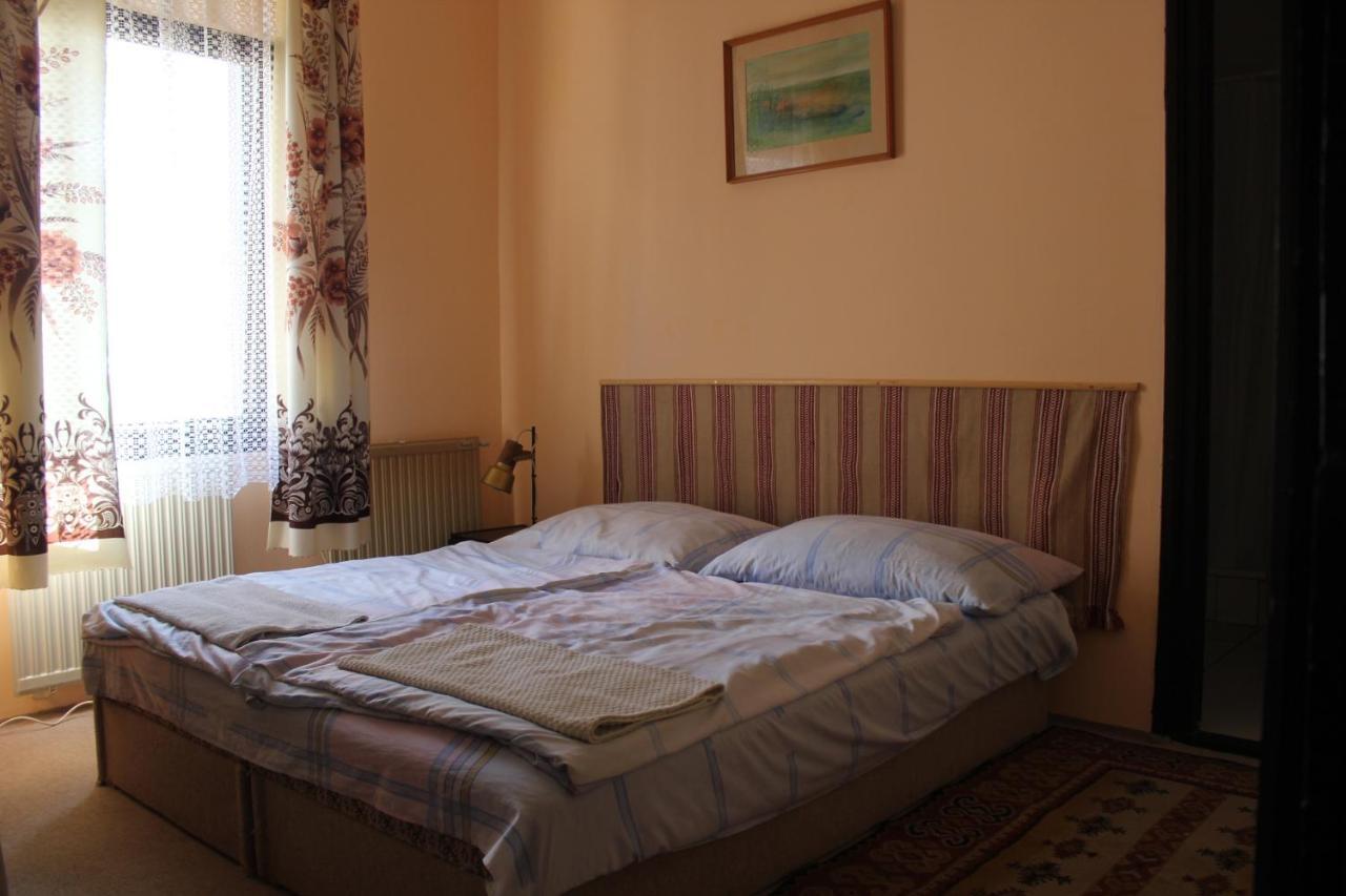 Patkos Motel Tiszafüred Eksteriør bilde